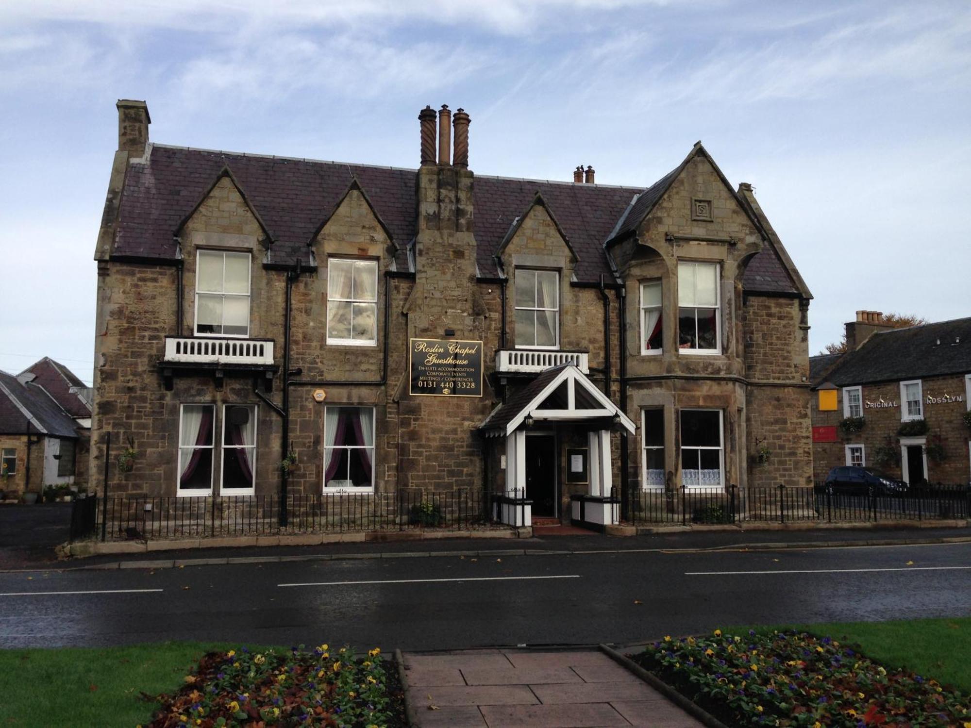 Chapel Cross Guesthouse Roslin Exterior photo